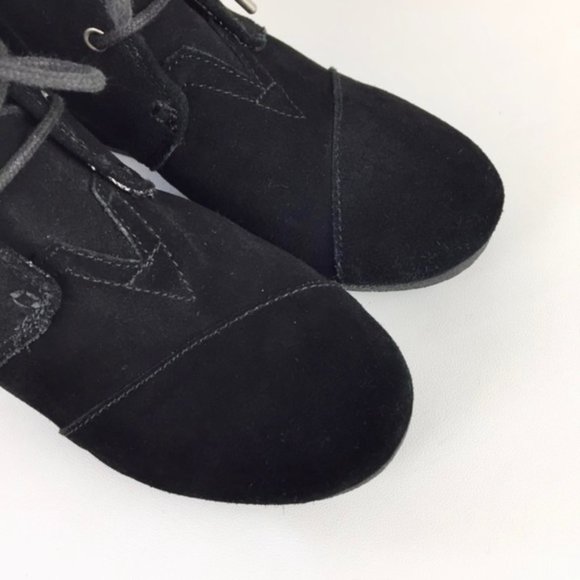 Toms Desert Wedge Black Suede Lace Up Ankle Boots 8.5 - Picture 9 of 16